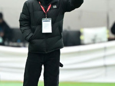 이정효 수원 감독 부임으로 명가 재건 가속